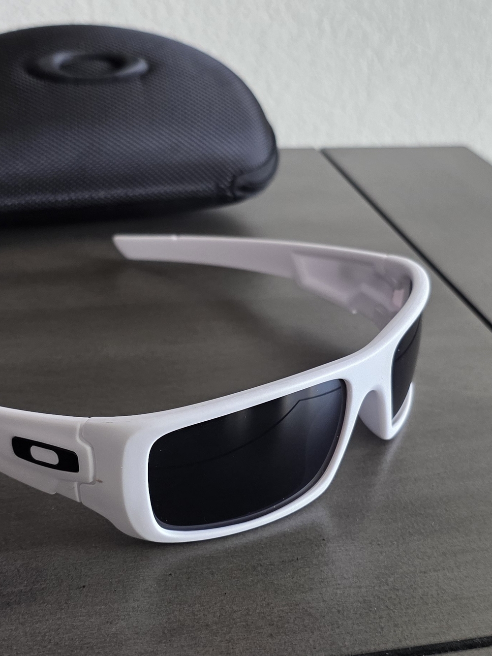 Oakley Crankshaft